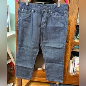 Ann Taylor Loft ladies size 6P modern crop jeans